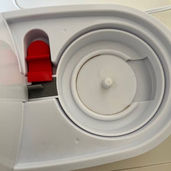 CVS Health Warm Mist Fill Humidifier Winter Filter-Free Steam Vaporizer - Picture 4 of 10